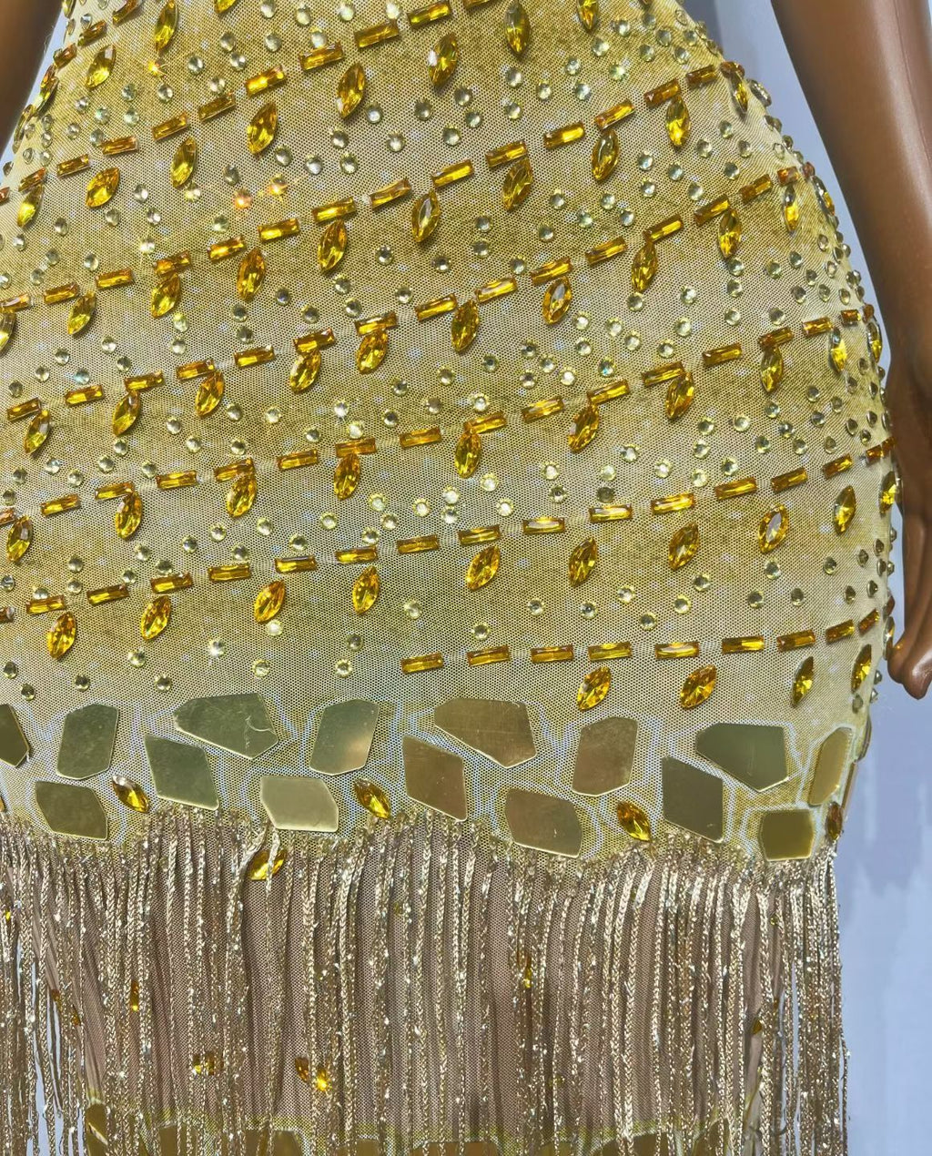 CELESINYI Jinxiansi Crystal Gold Mirror Fringe Gown