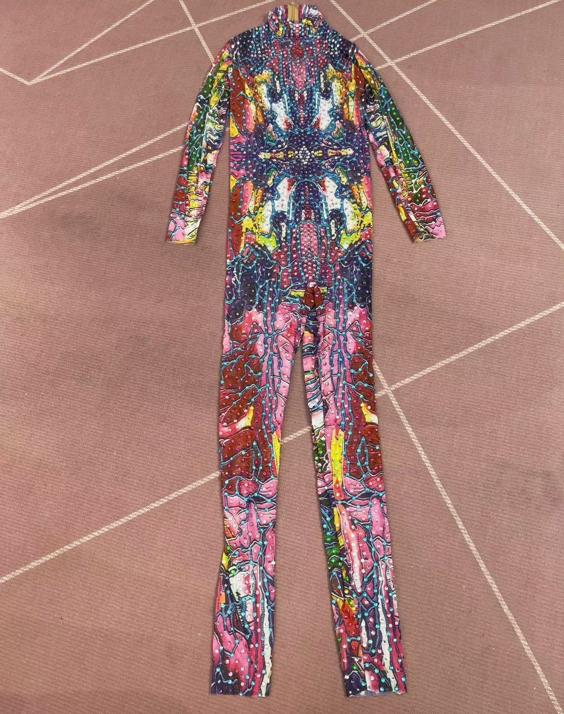 CELESINYI Chouxianghua Crystal Abstract Print Dress