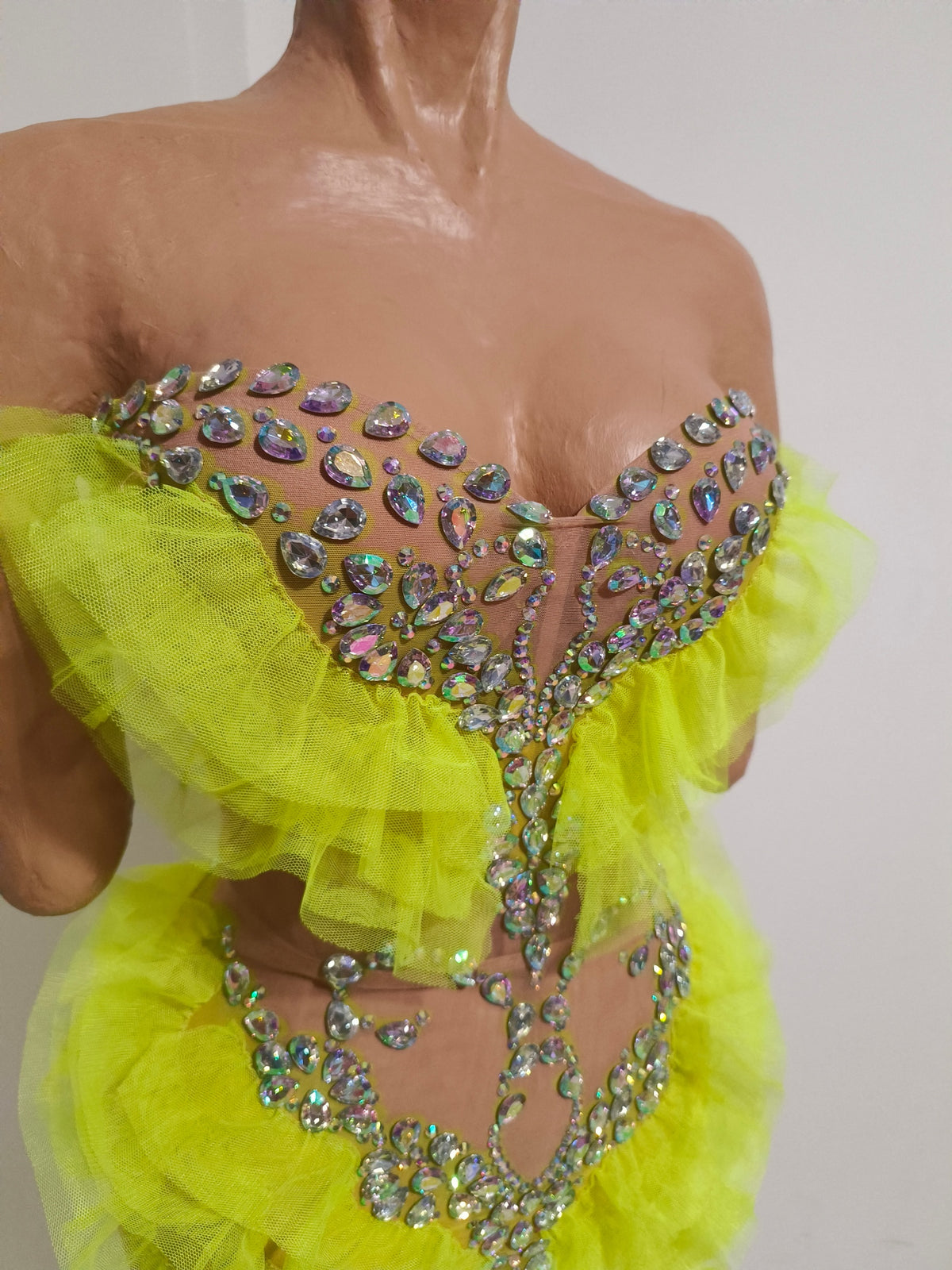 CELESINYI Huangchong Crystal Neon Yellow Mini Dress