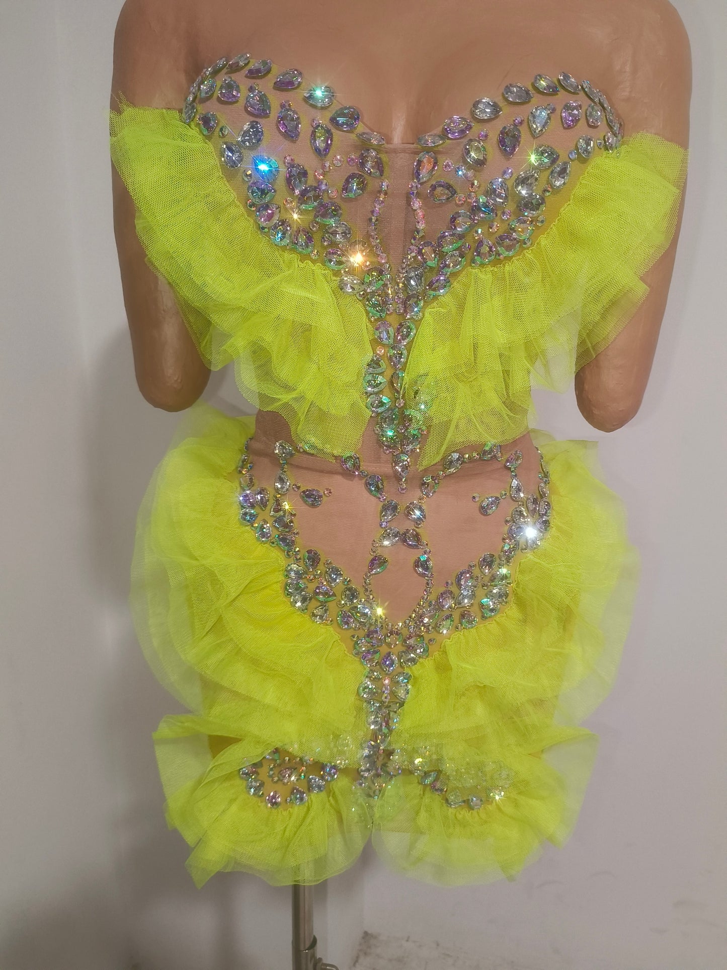 CELESINYI Huangchong Crystal Neon Yellow Mini Dress