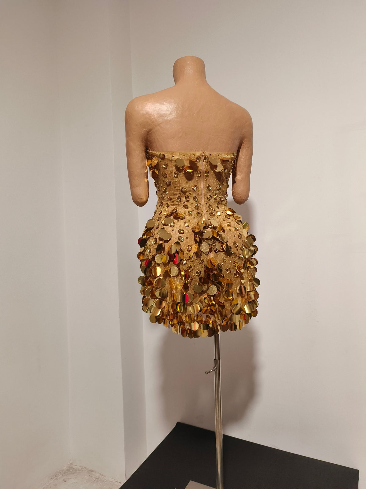 CELESINYI Chuanjin Crystal Gold Sequin Mini Dress