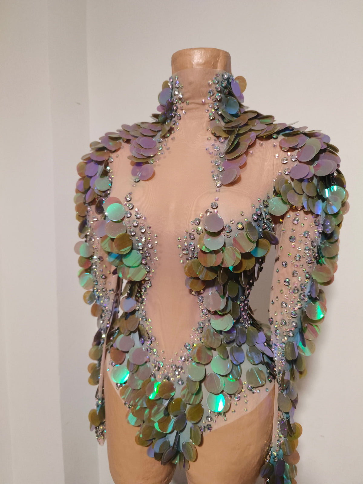 CELESINYI Yupi Crystal Iridescent Bodysuit