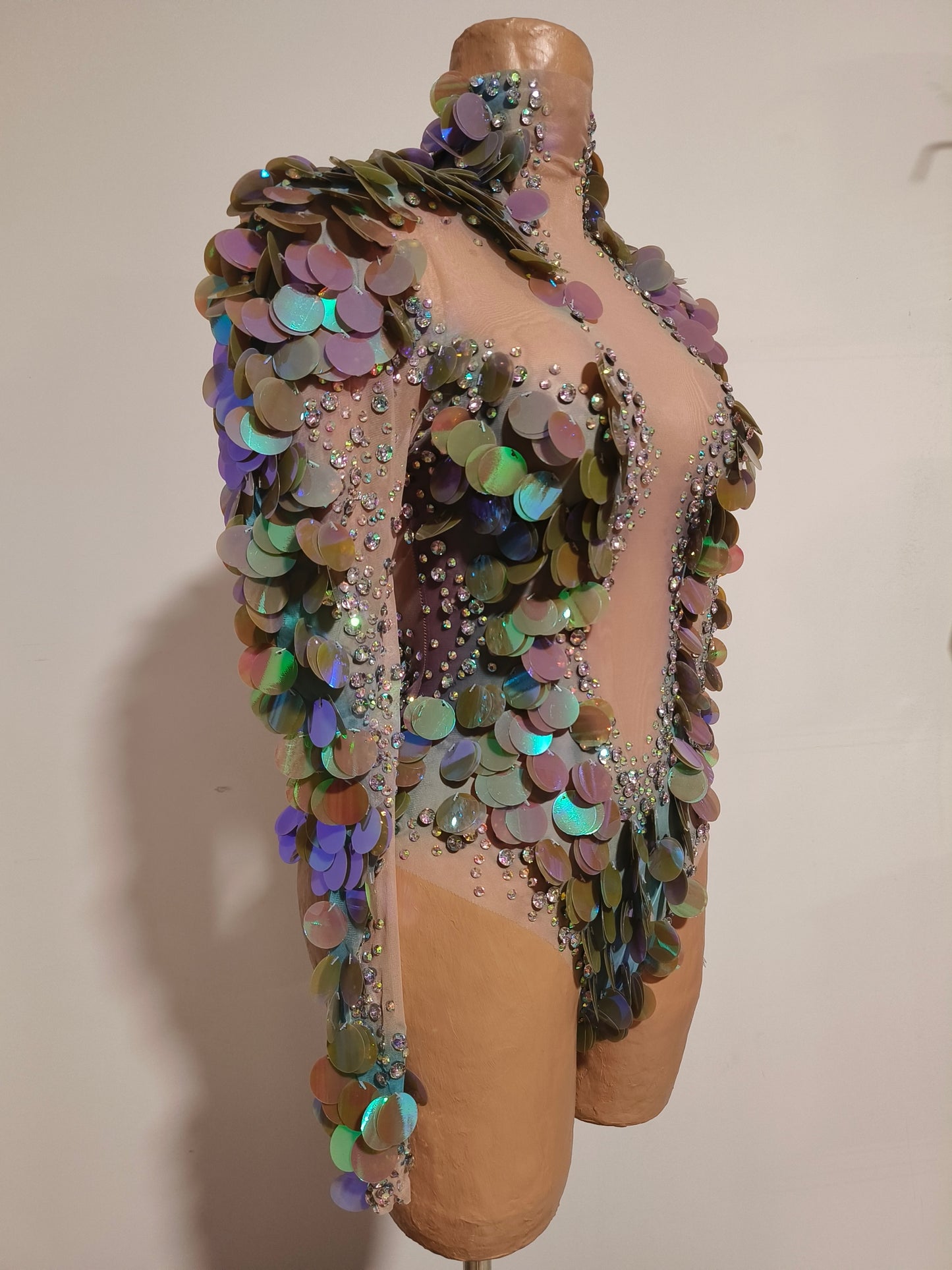 CELESINYI Yupi Crystal Iridescent Bodysuit