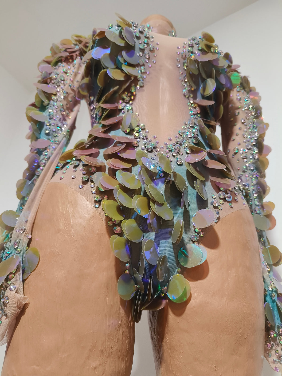 CELESINYI Yupi Crystal Iridescent Bodysuit