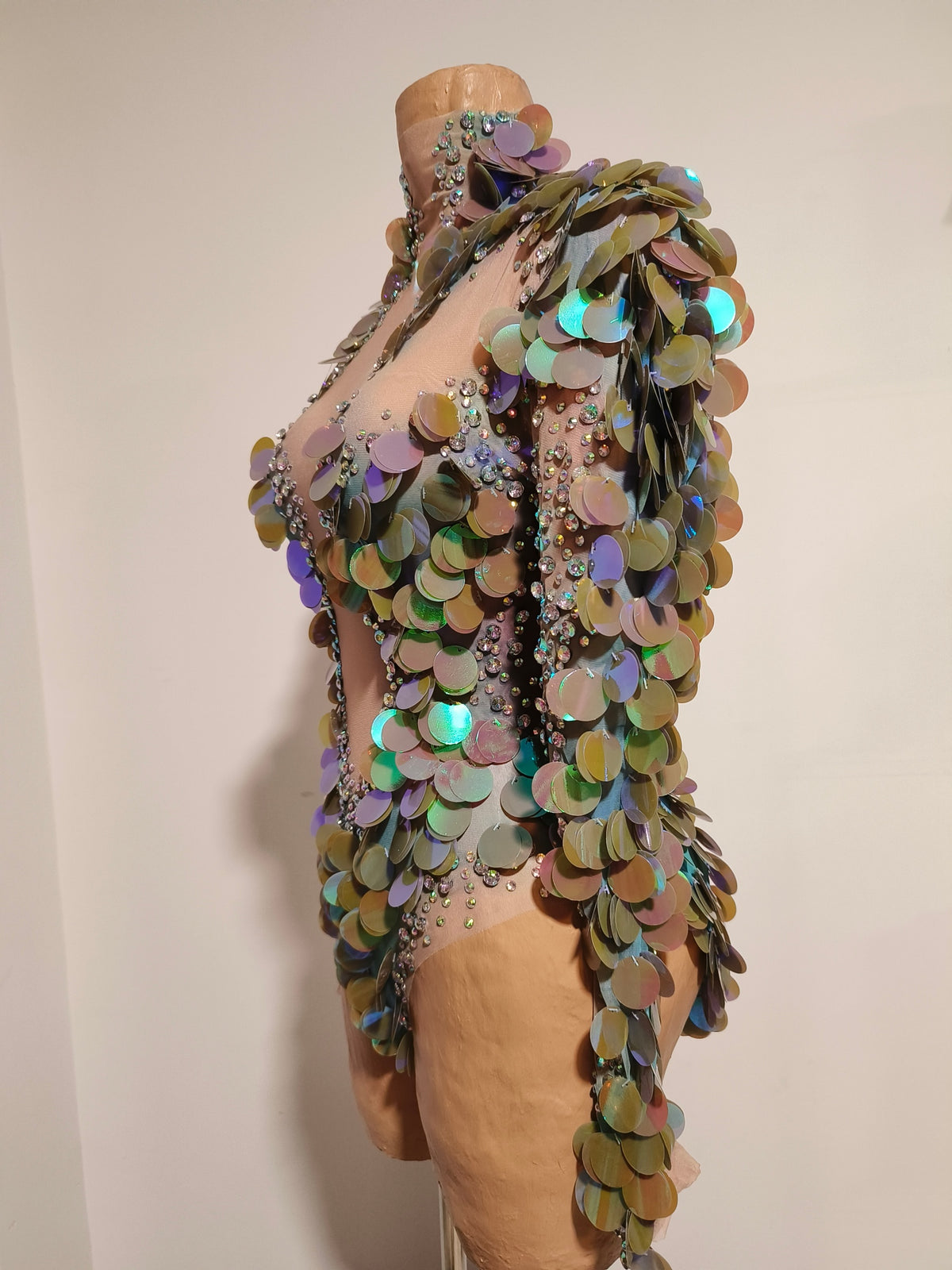 CELESINYI Yupi Crystal Iridescent Bodysuit