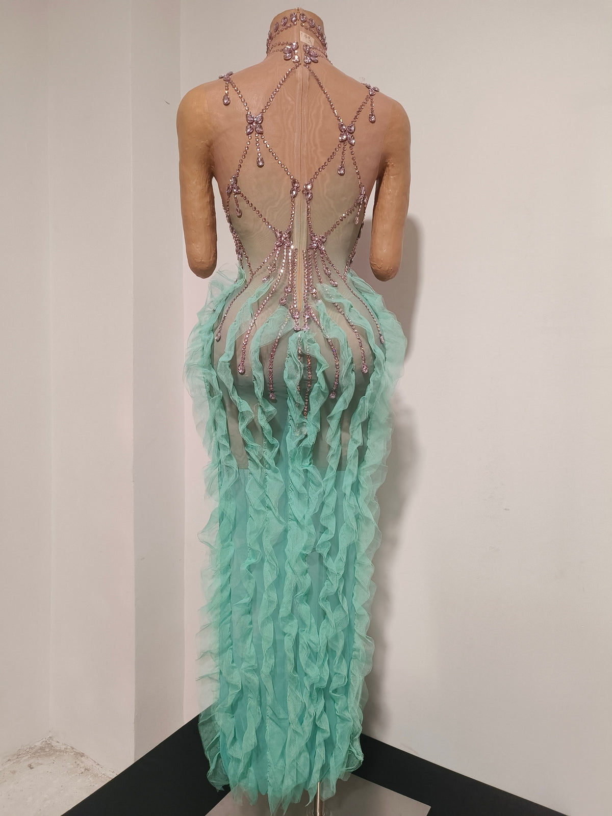 CELESINYI Qingliang Crystal Mint Ruffle Gown