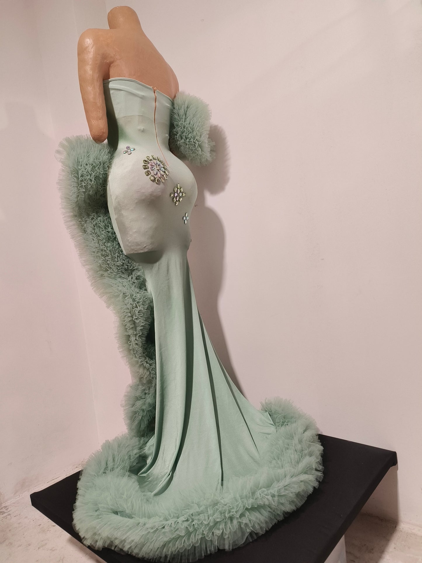 CELESINYI Migua Crystal Melon Tulle Gown