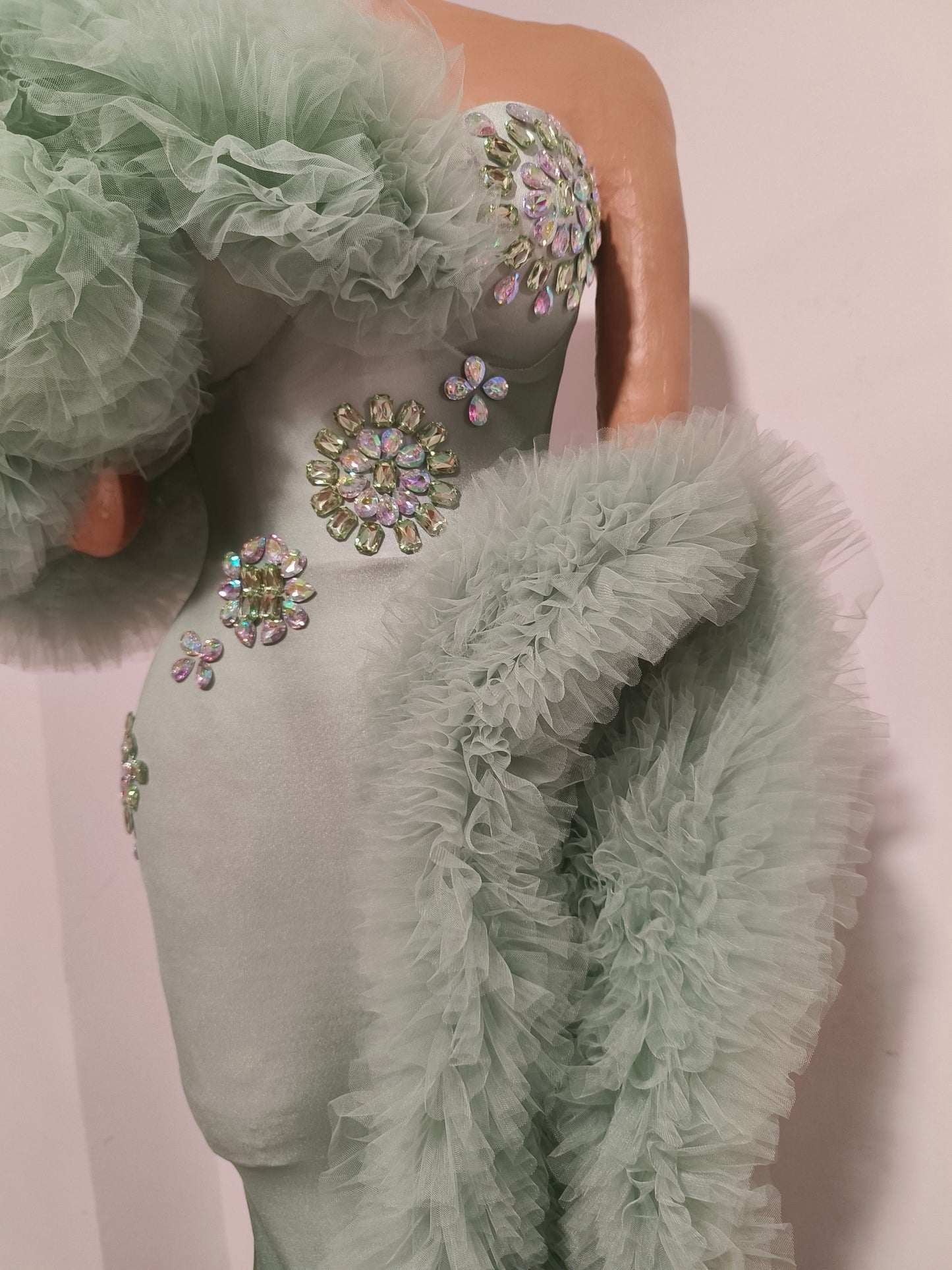 CELESINYI Migua Crystal Melon Tulle Gown