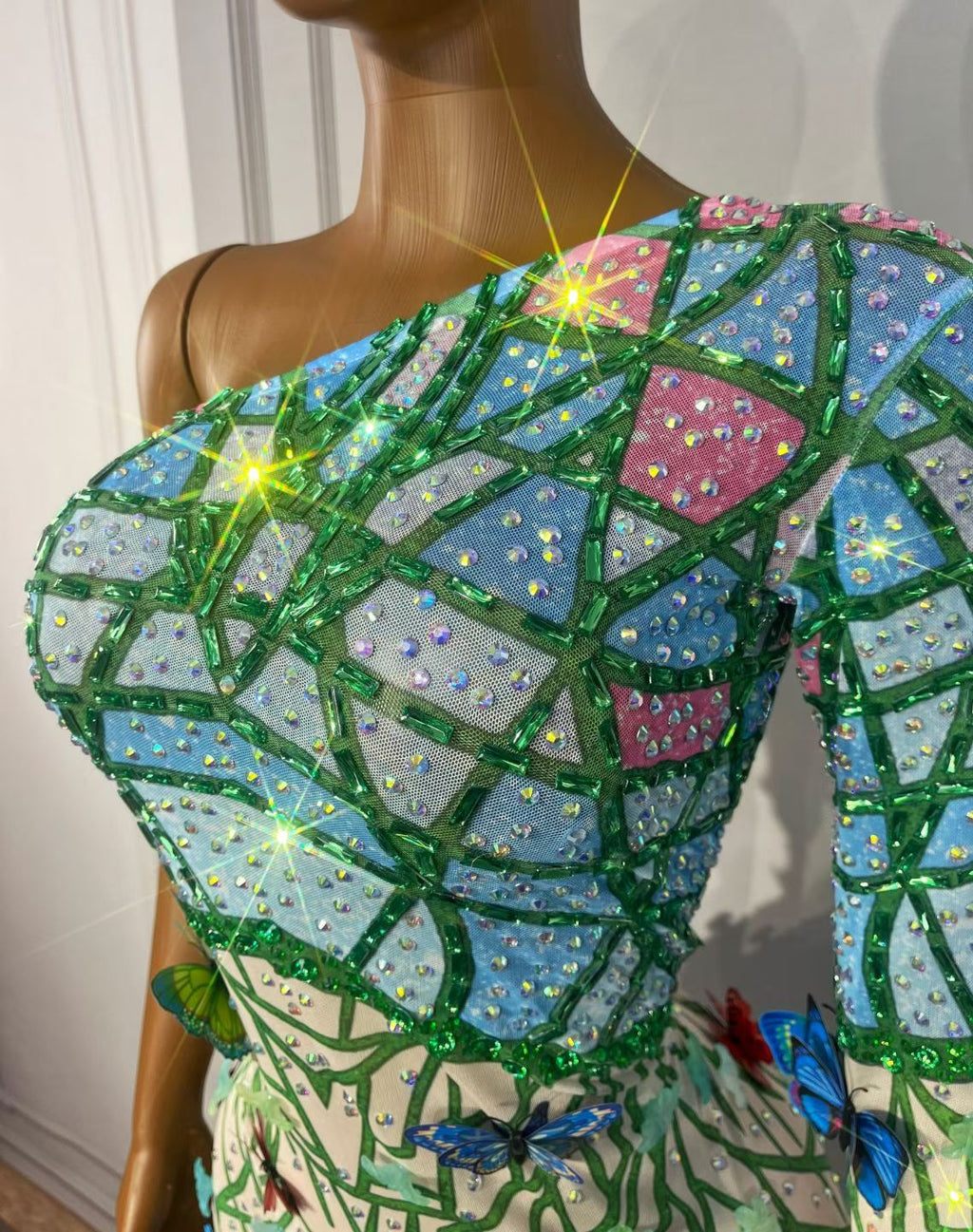 CELESINYI Hudiehuaban Crystal 3D Butterfly Mini Dress