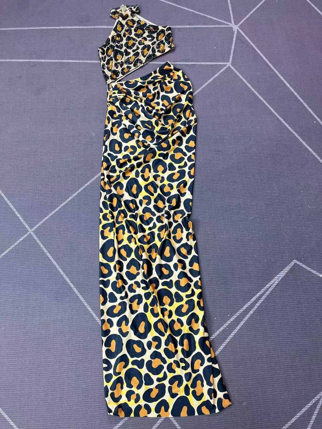 CELESINYI Yaredai Crystal Leopard Two-Piece Set