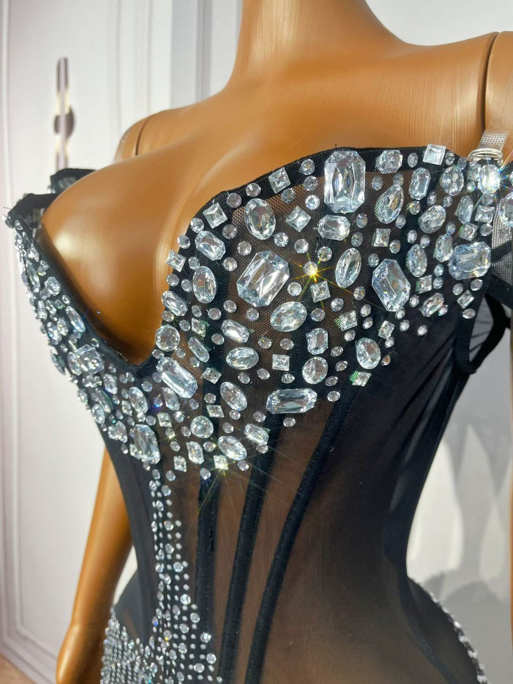 CELESINYI Heimofa Crystal Mermaid Slit Gown