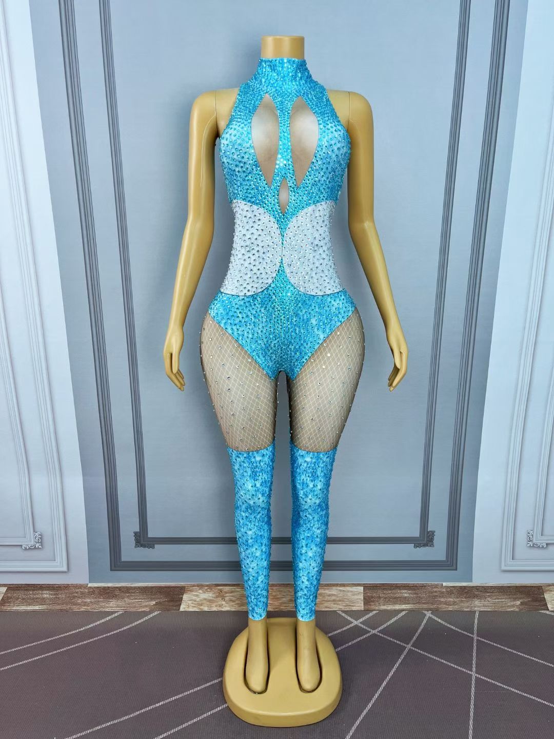 Qinglan Rhinestone Cyan Wave Stage Dress