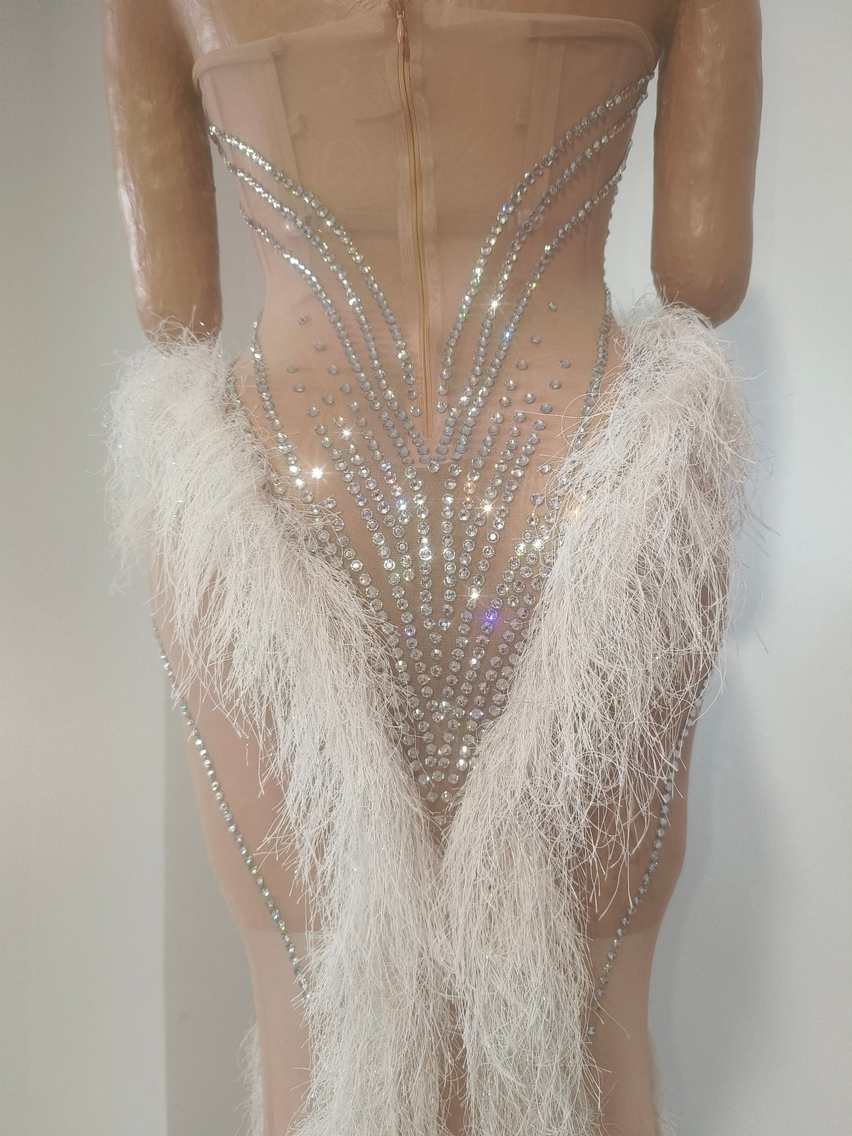 CELESINYI Fengwei Crystal Ostrich Feather Gown