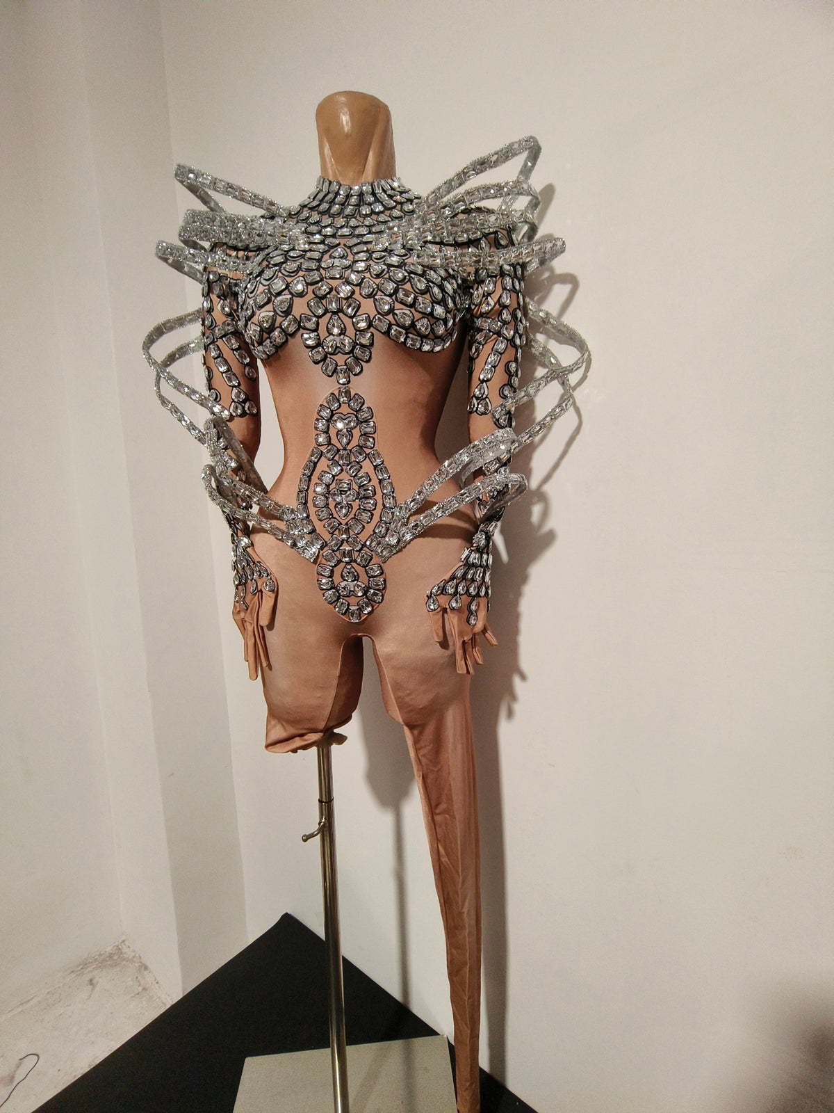 CELESINYI Jiazhuang Crystal Skeleton Bodysuit