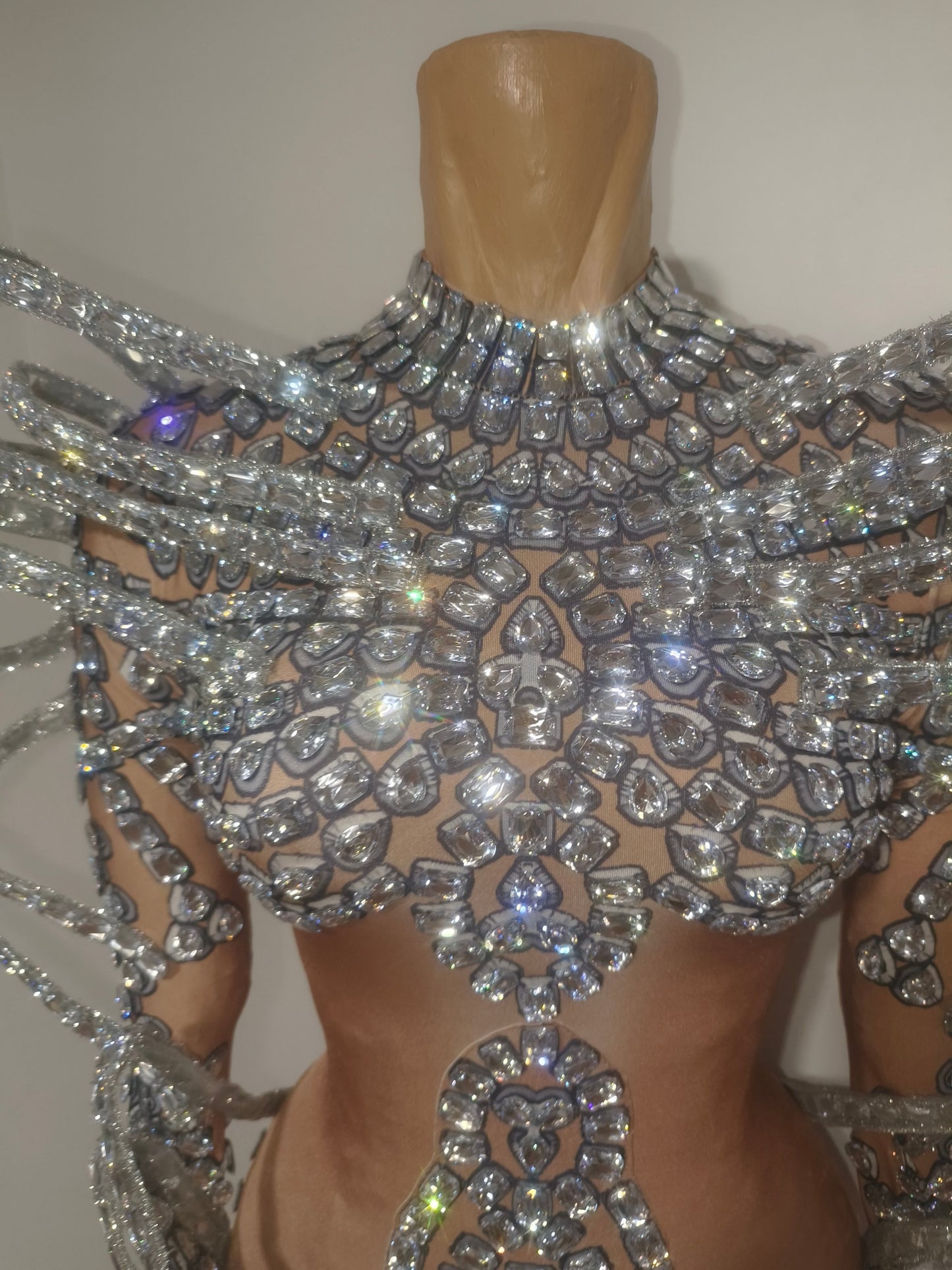 CELESINYI Jiazhuang Crystal Skeleton Bodysuit