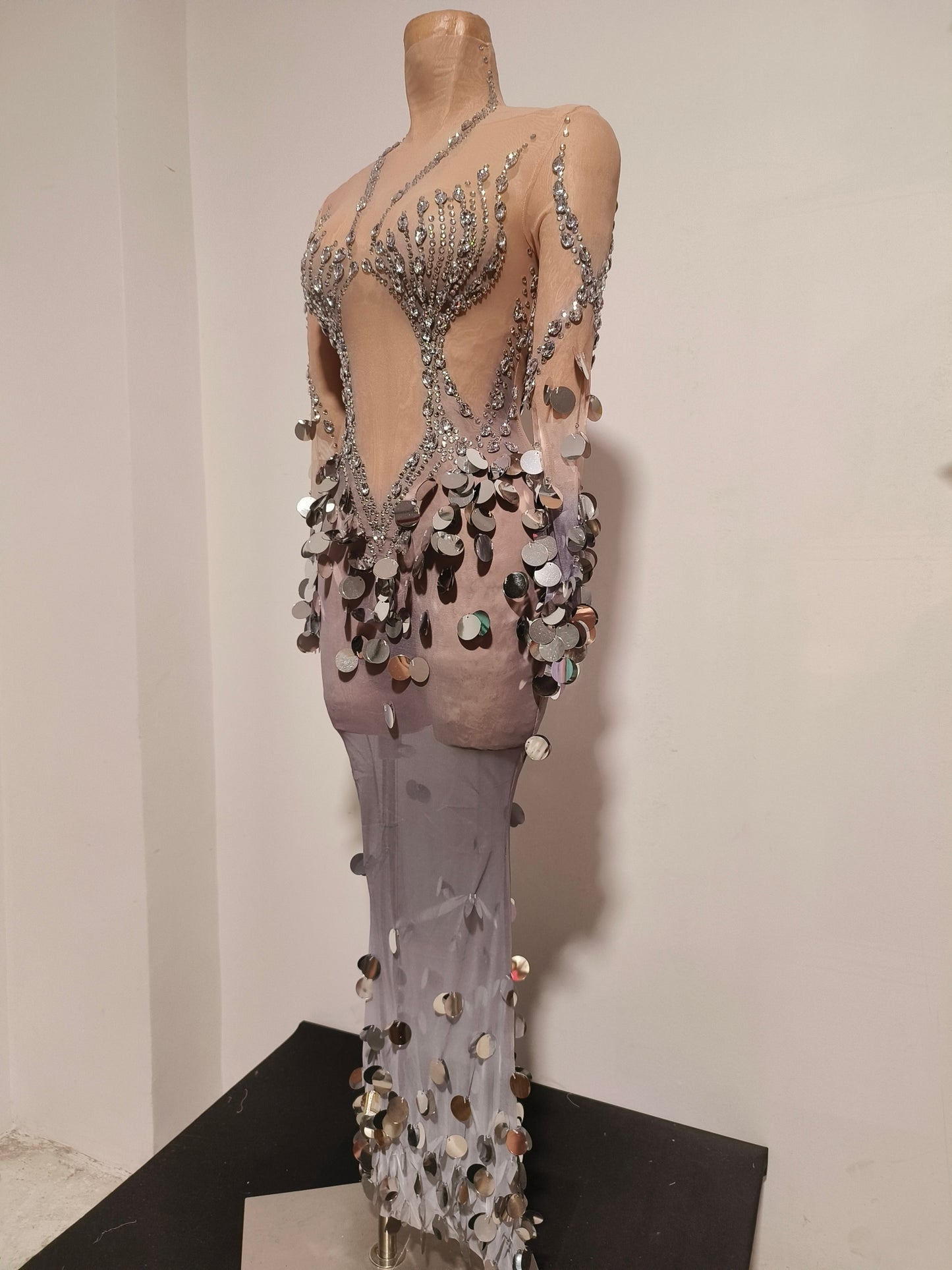 CELESINYI Jiubei Crystal Silver Sequin Gown