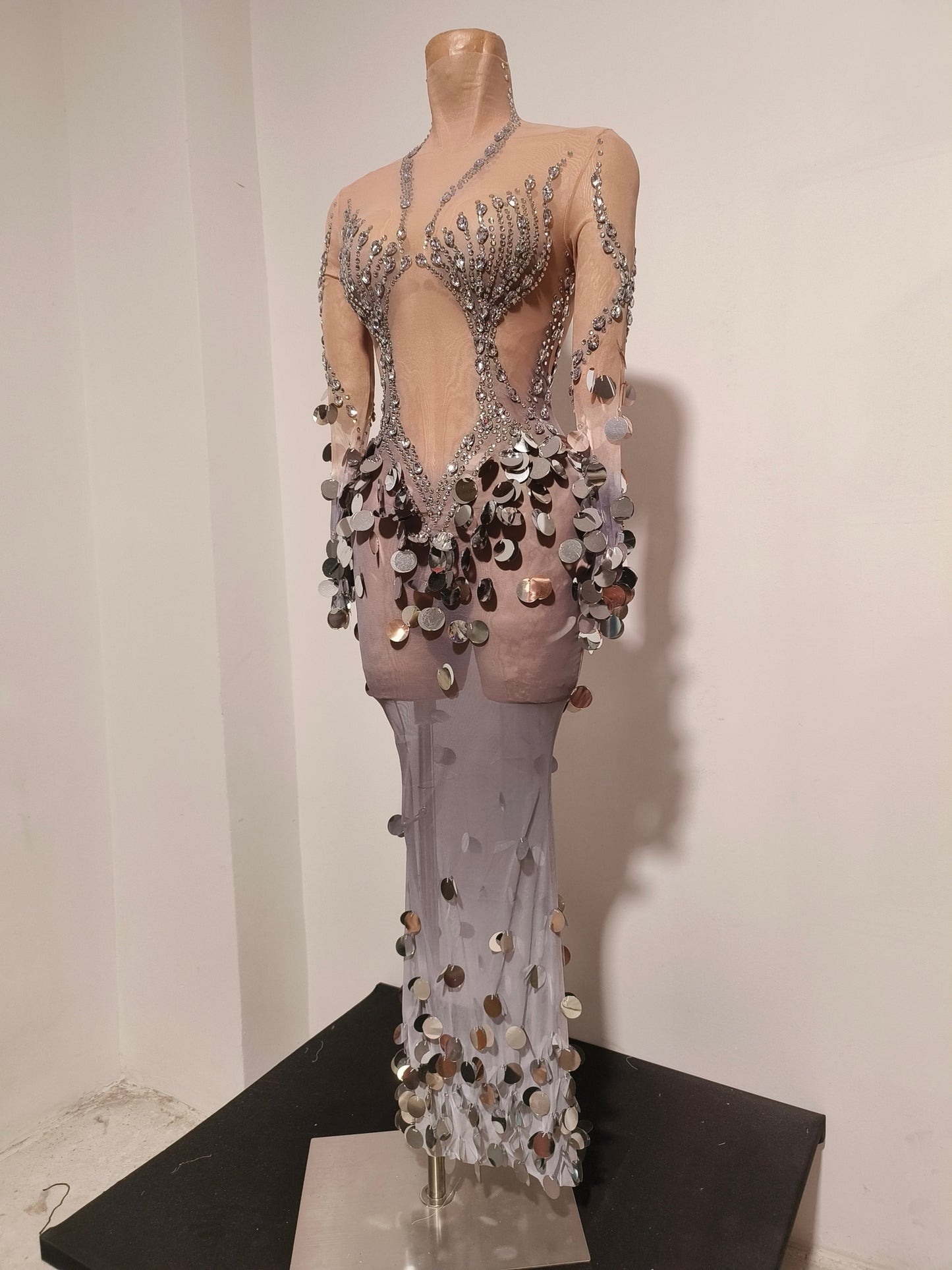 CELESINYI Jiubei Crystal Silver Sequin Gown
