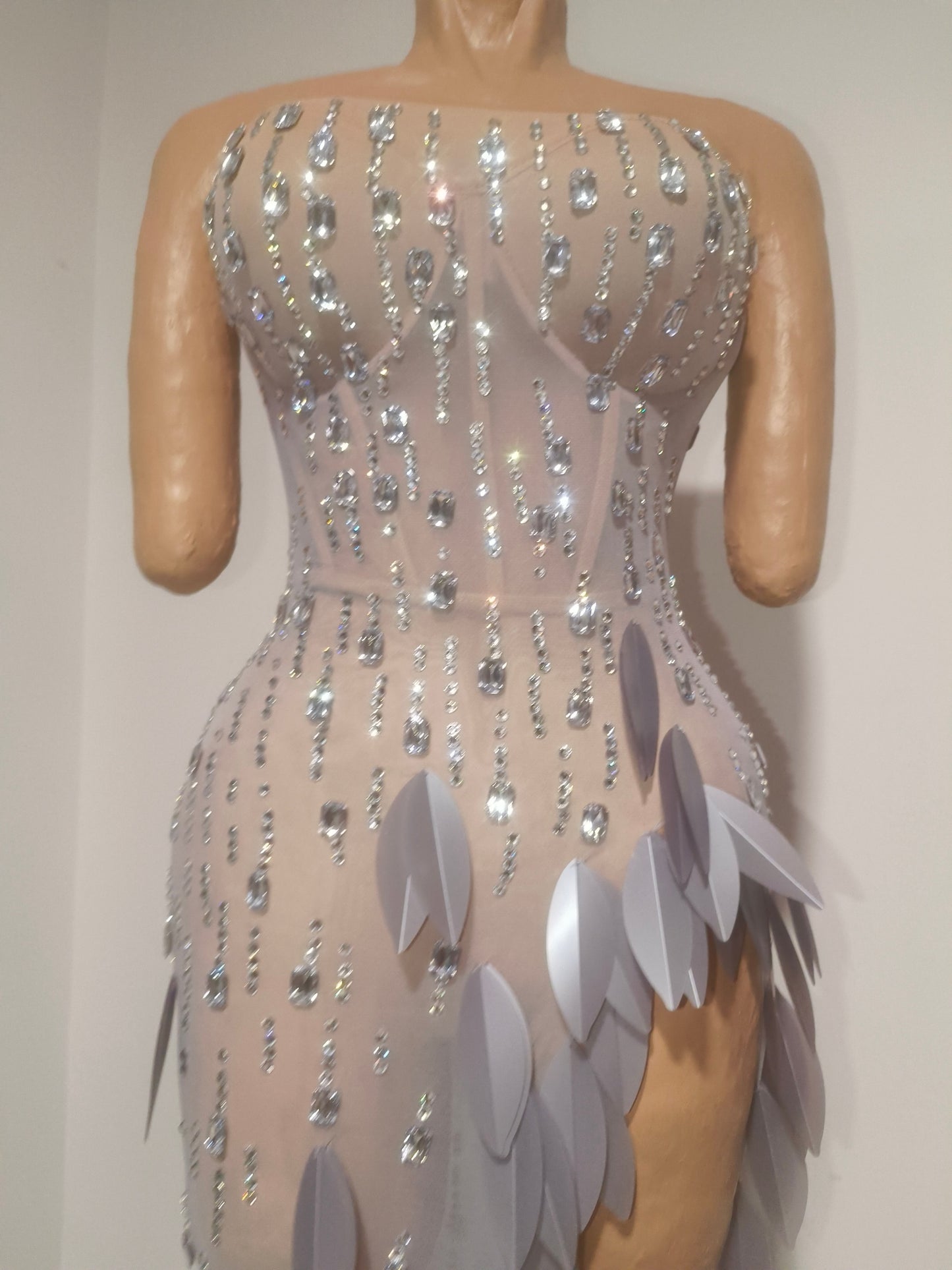 CELESINYI Shenniao Crystal Feather Train Gown
