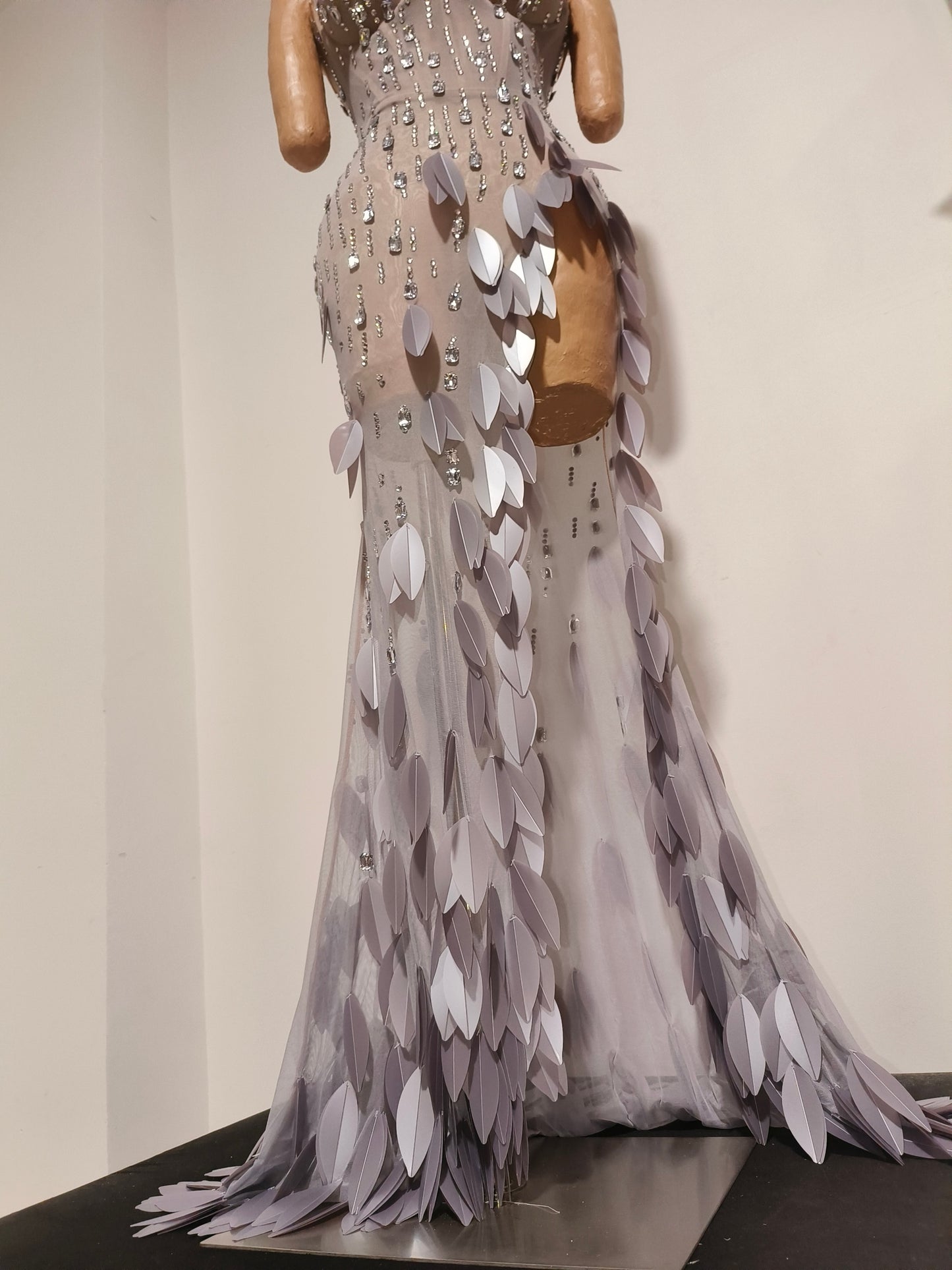 CELESINYI Shenniao Crystal Feather Train Gown