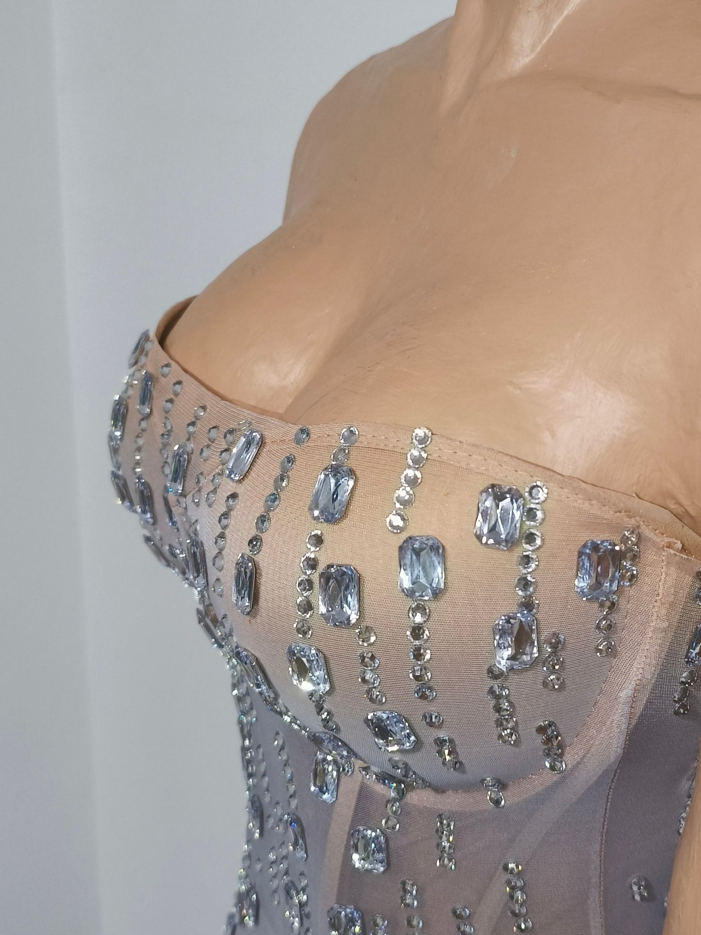 CELESINYI Shenniao Crystal Feather Train Gown