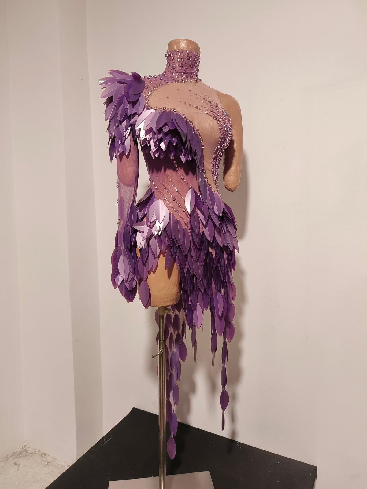 CELESINYI Yaoye Crystal Petal Bodysuit