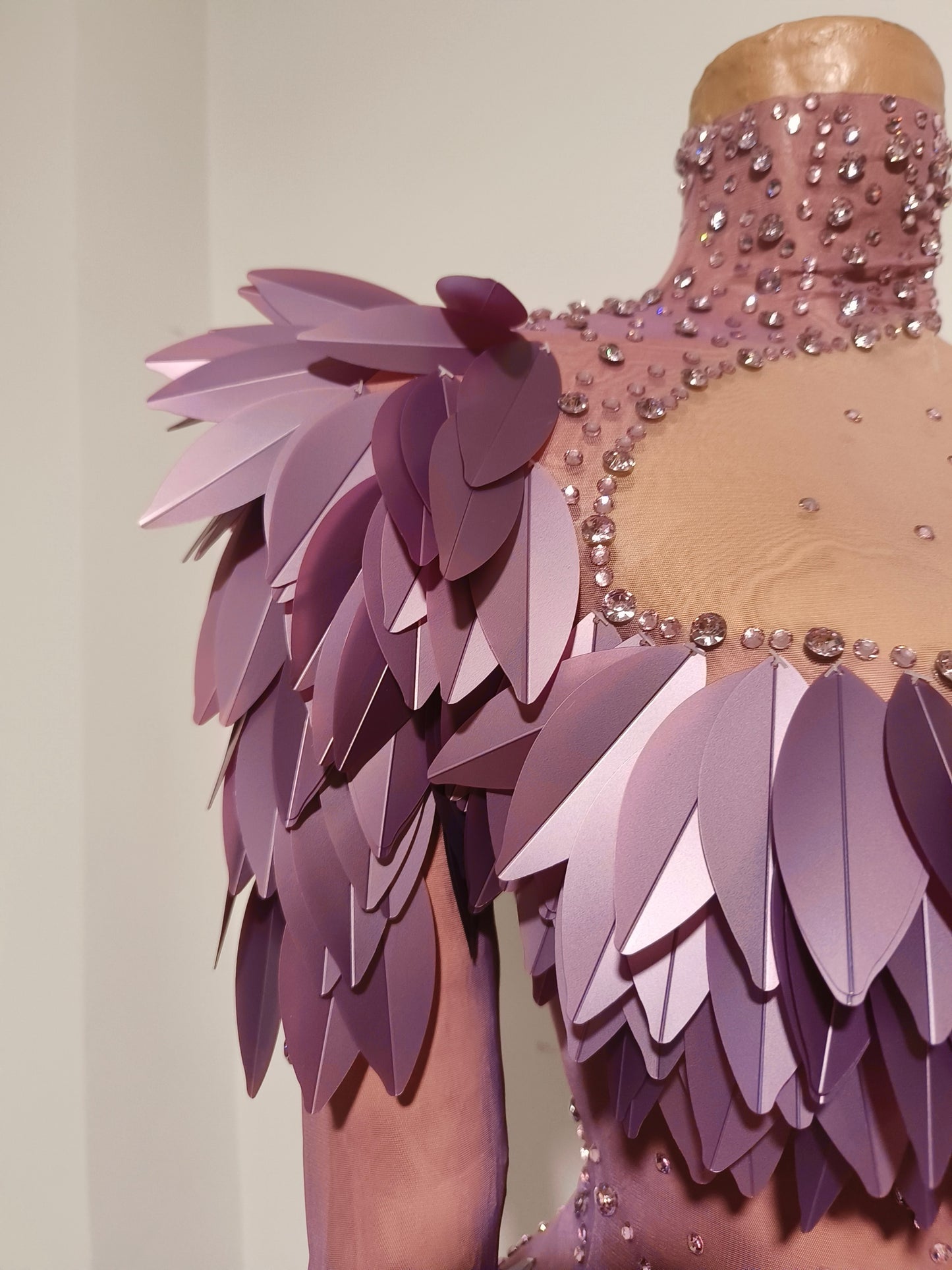 CELESINYI Yaoye Crystal Petal Bodysuit