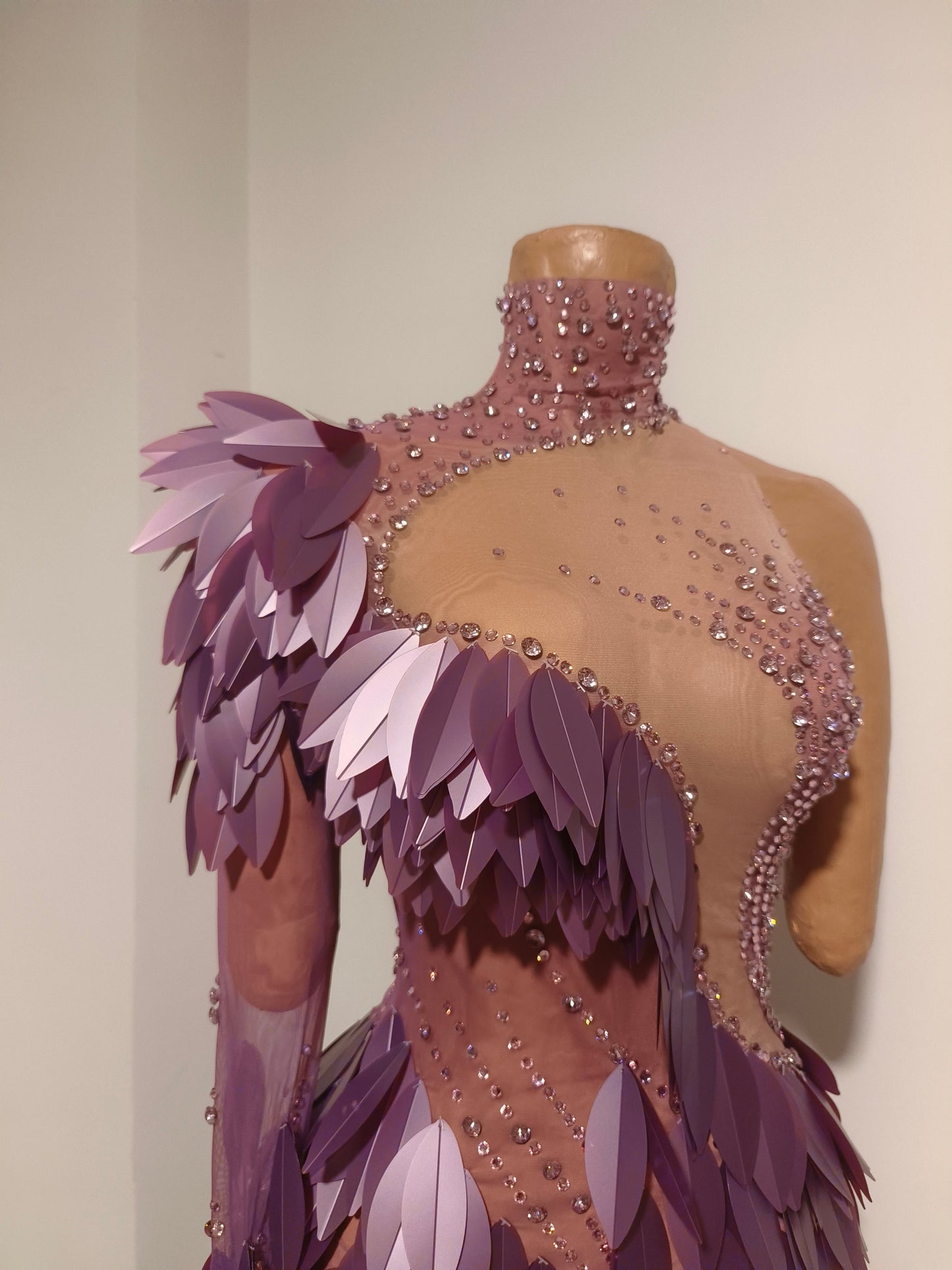 CELESINYI Yaoye Crystal Petal Bodysuit
