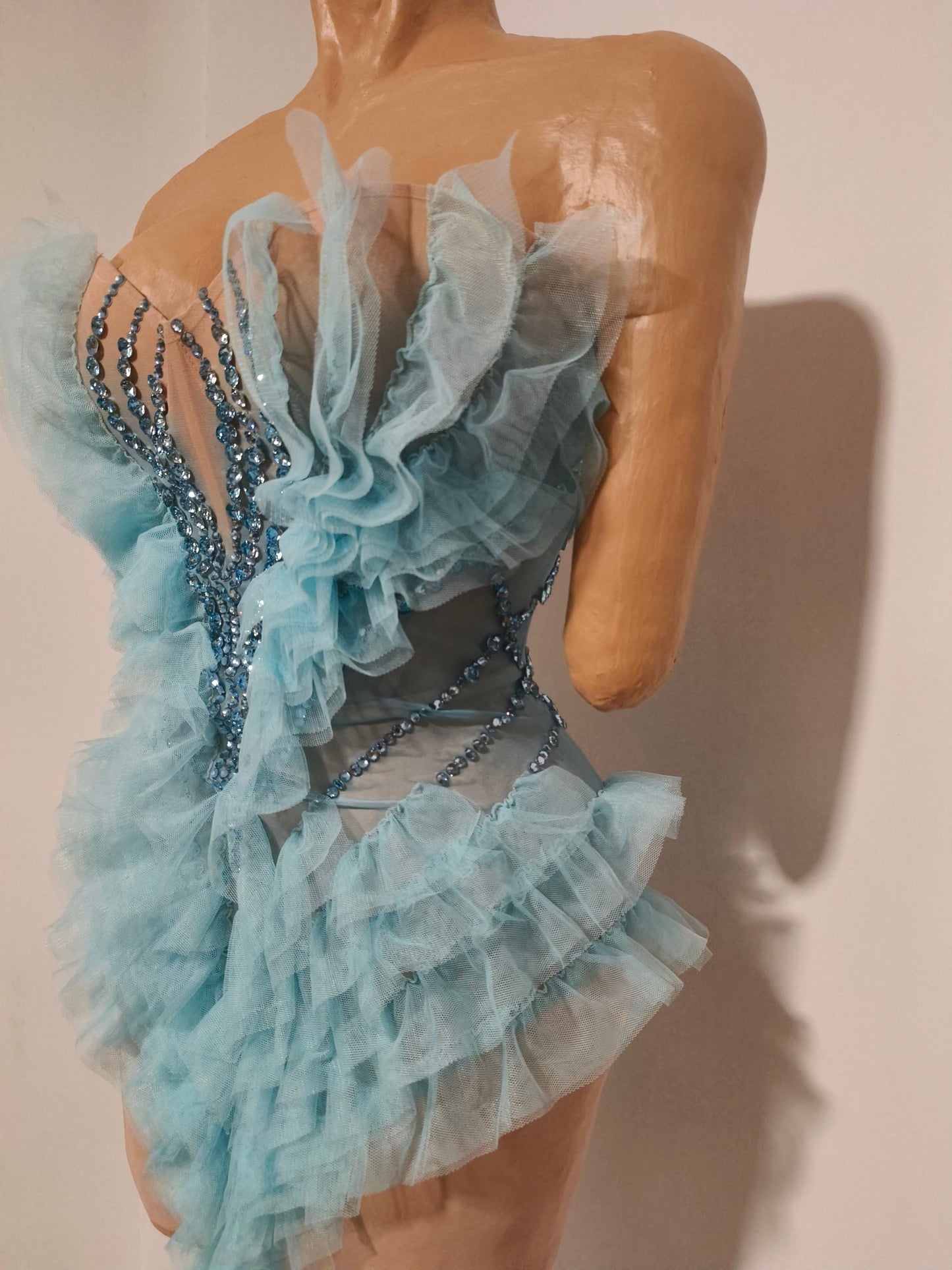 CELESINYI Liangkuai Crystal Sky Blue Ruffled Bodysuit