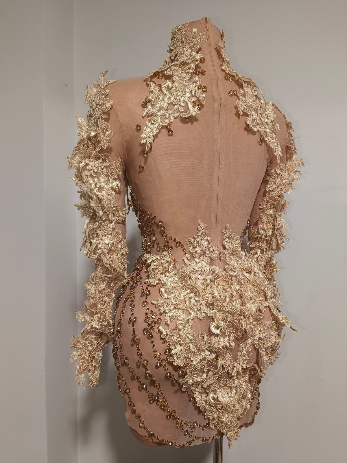 CELESINYI Jinghua Crystal Champagne Lace Mini Dress