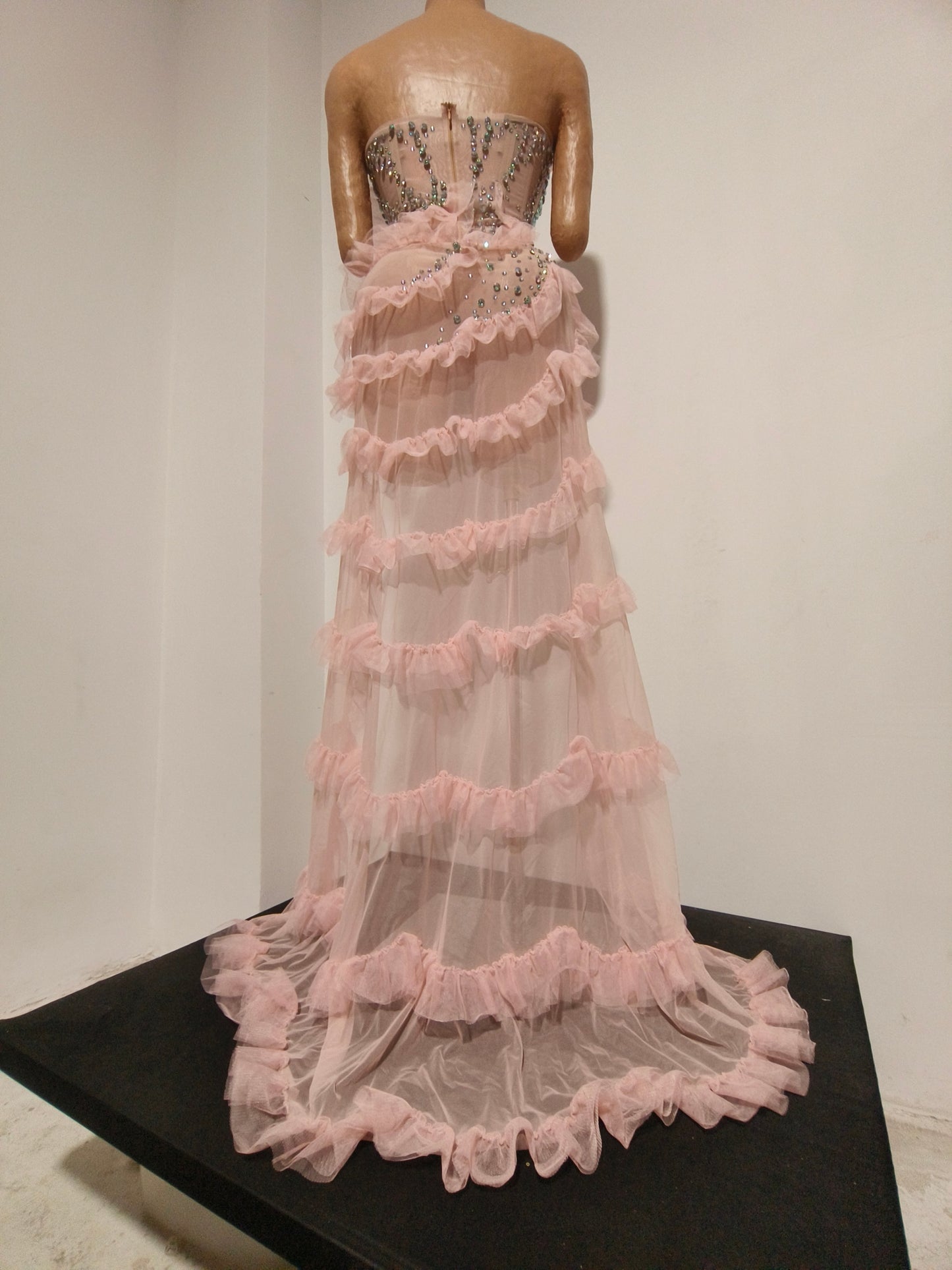 CELESINYI Fenfang Crystal Rose One Shoulder Train Gown