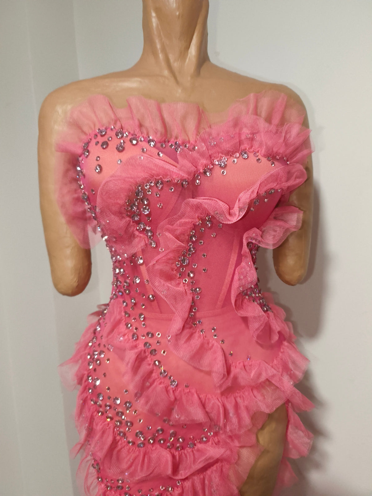 CELESINYI Shaoyao Crystal Fuchsia High Slit Gown