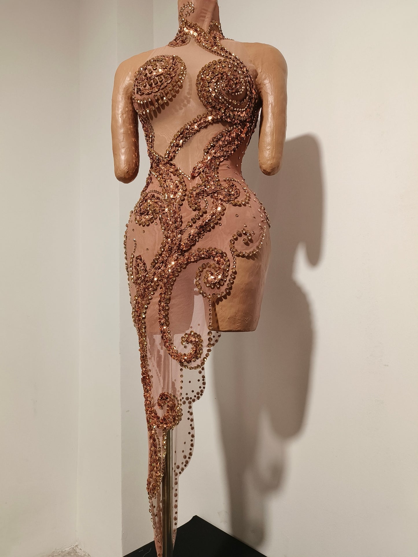 CELESINYI Qiuyue Crystal Bronze Filigree Train Gown