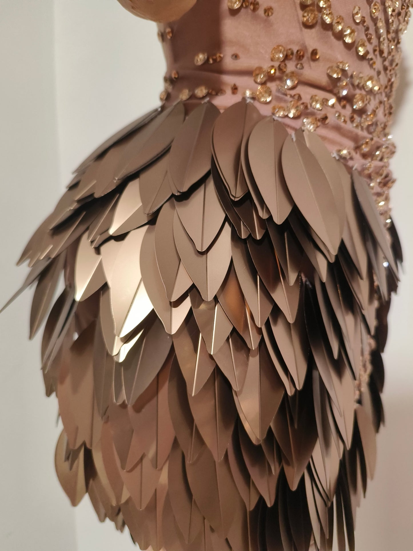 CELESINYI Yancao Crystal Bronze Metal Mini Dress