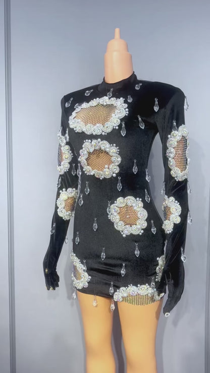 Xiaoheifeng Hollow-Cut Pearl Rhinestone Velvet Mini Skirt with Gloves