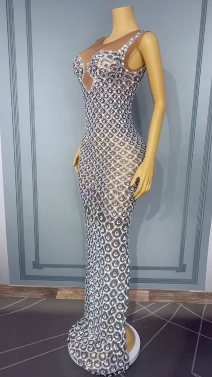 Yuquan Raindrop Diamond and Floor-Length Dress