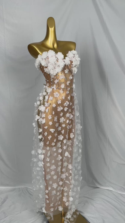 Huaxiang Abbie White Flower 2-piece Set Dresses