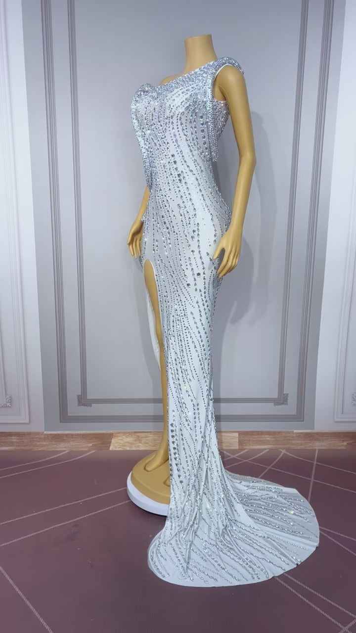 CELESINYI Siluo Crystal Waterfall Slit Gown
