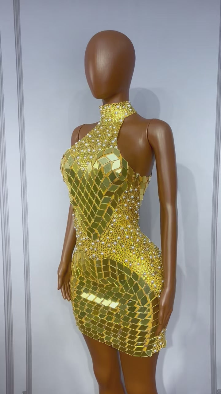 CELESINYI Jinpipa Crystal Gold Mirror Mini Dress