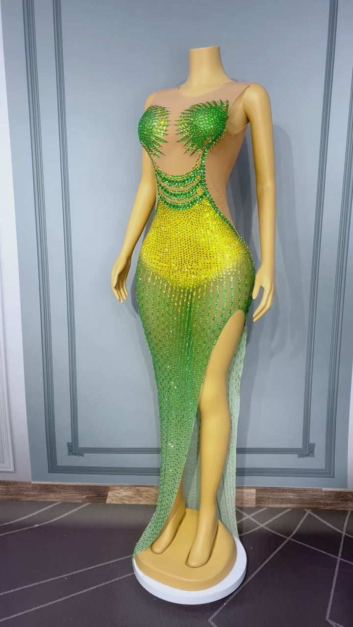 CELESINYI Jinque Emerald Crystal Wing Gown